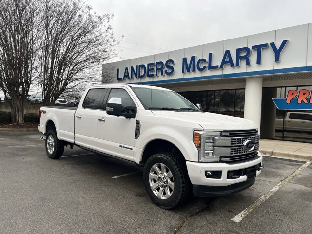 Used 2017 Ford F350 Platinum w/ Platinum Ultimate Package image 2