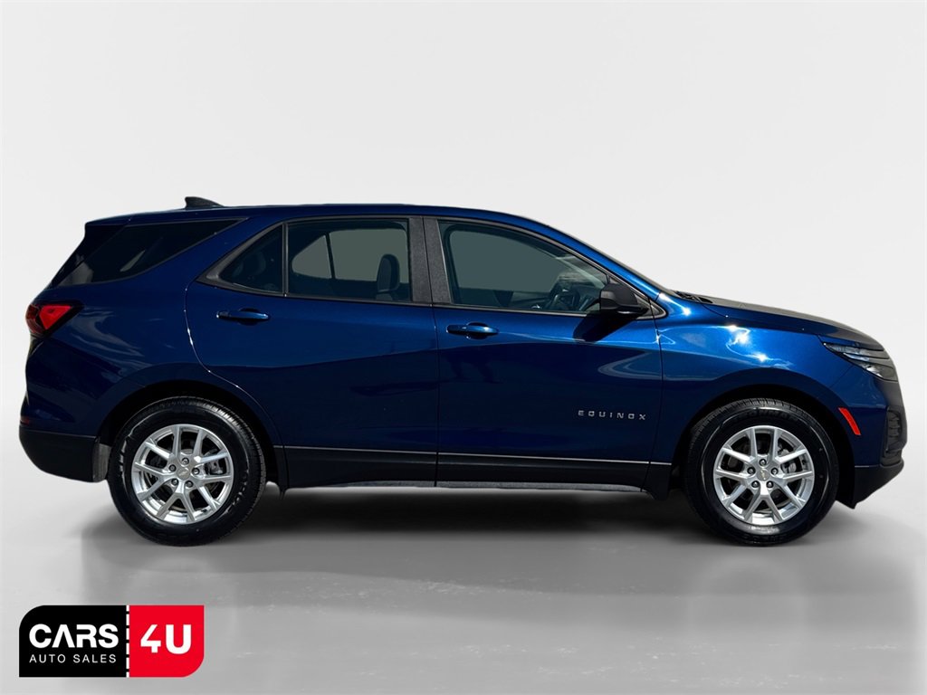 Used 2022 Chevrolet Equinox LS image 8