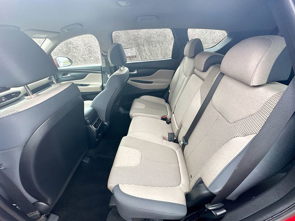 Used 2023 Hyundai Santa Fe SE image 29