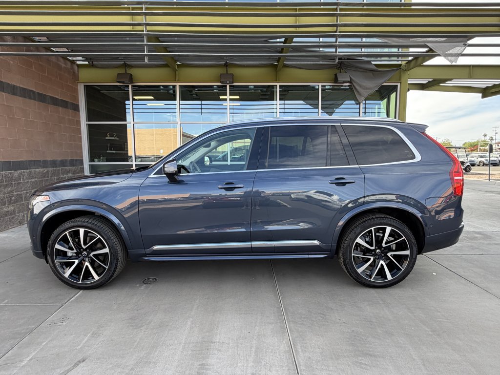 Used 2023 Volvo XC90 B6 Plus AWD/4WD image 7