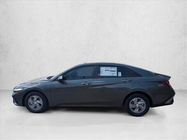 New 2026 Hyundai Elantra SE image 5
