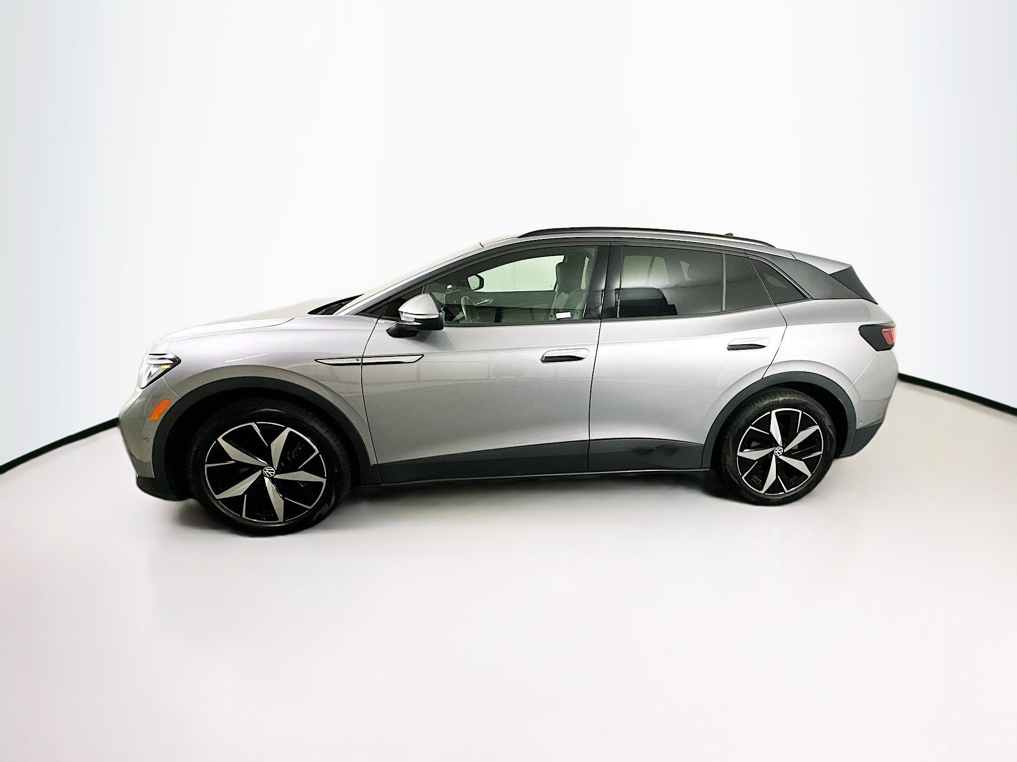 Used 2023 Volkswagen ID.4 S RWD image 4