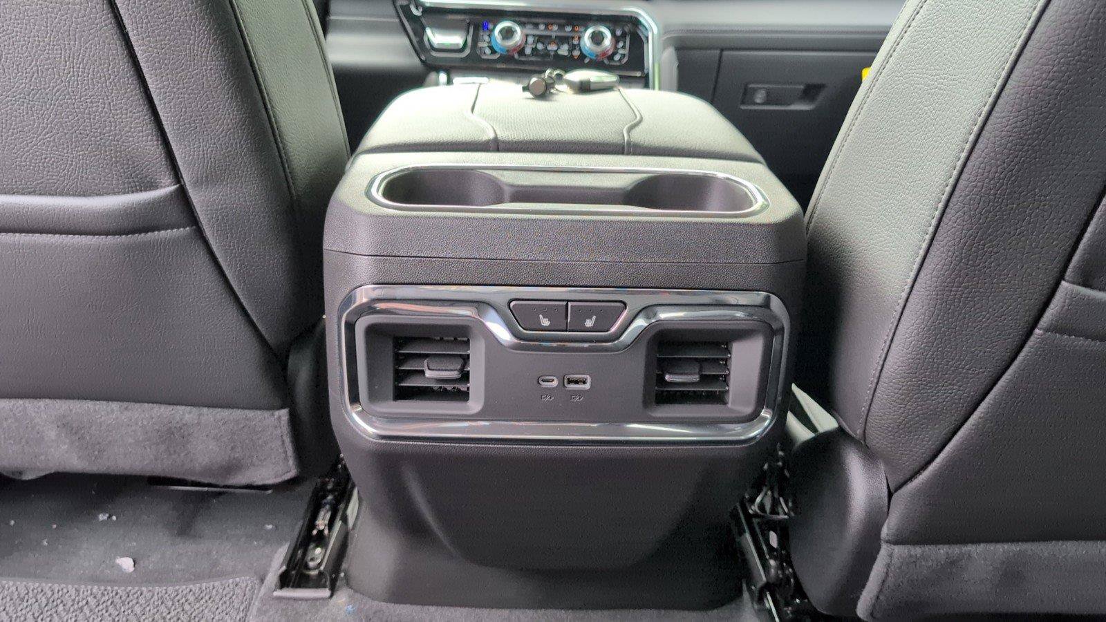 New 2026 GMC Sierra 1500 Denali w/ Denali Reserve Package AWD/4WD image 36