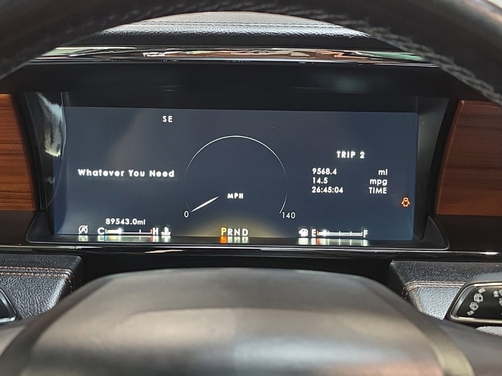 Used 2019 Lincoln Navigator Reserve image 34