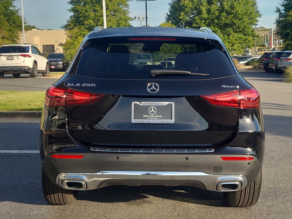 Certified 2026 Mercedes-Benz GLA 250 4MATIC image 4
