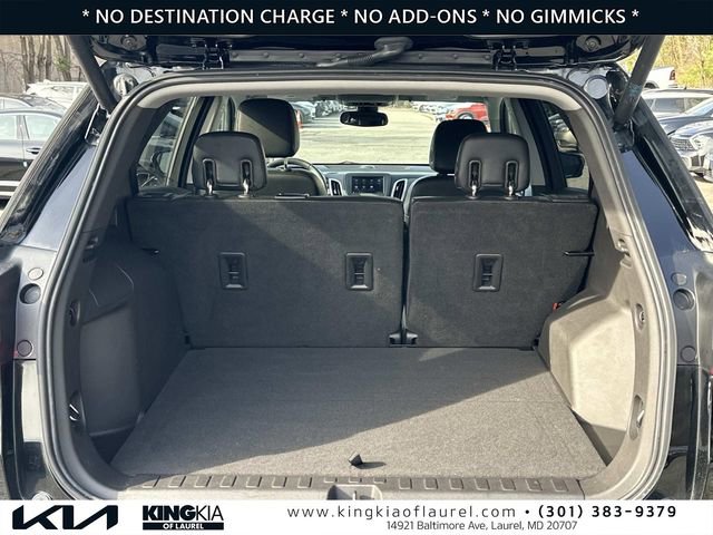 Used 2020 Chevrolet Equinox LT w/ Midnight Edition AWD/4WD image 18
