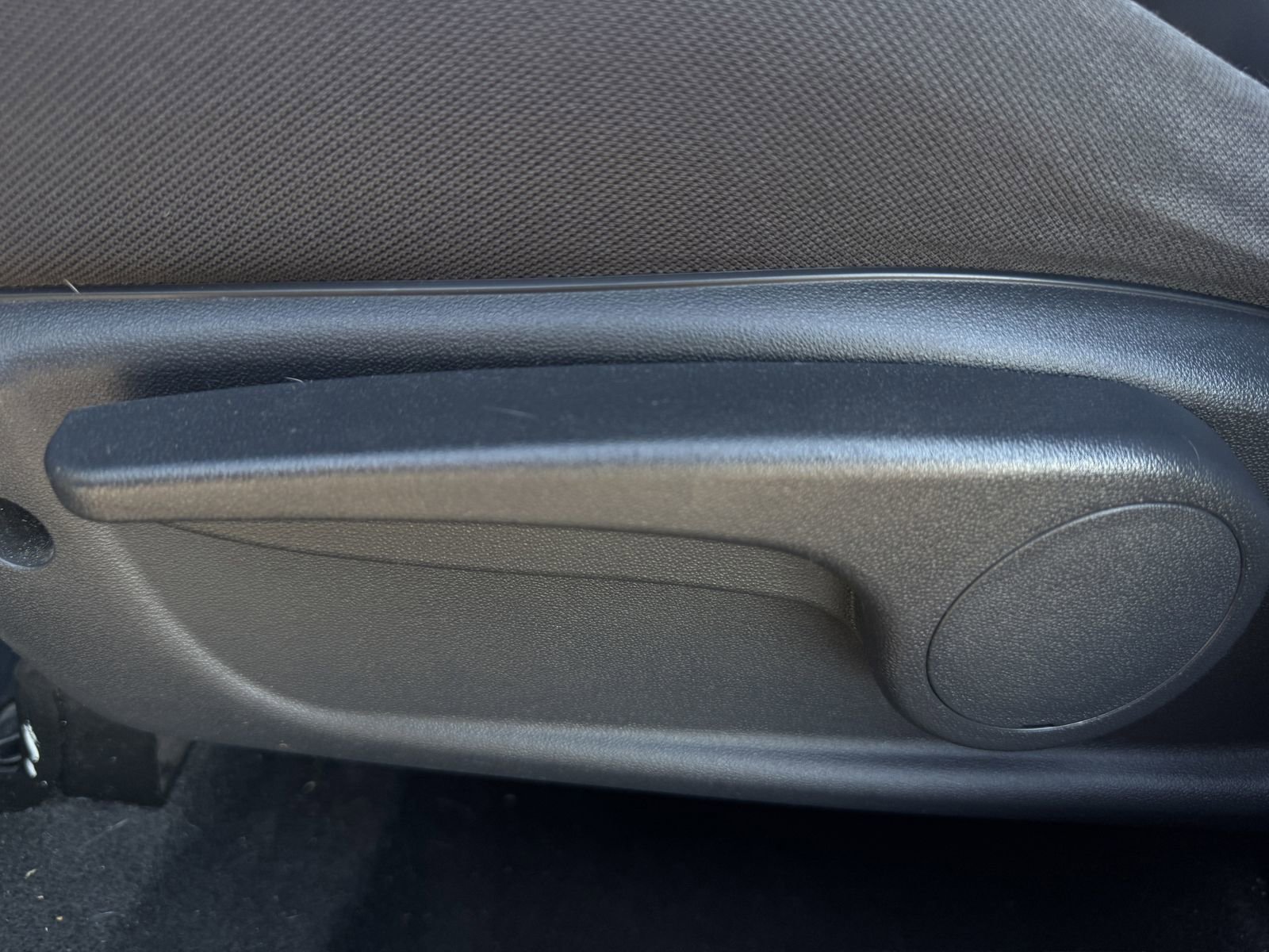 Used 2013 Kia Soul FWD image 25