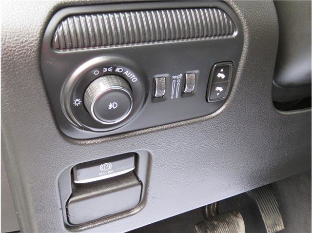 Used 2024 Jeep Wagoneer L Series III w/ Flexible Seating Group image 12