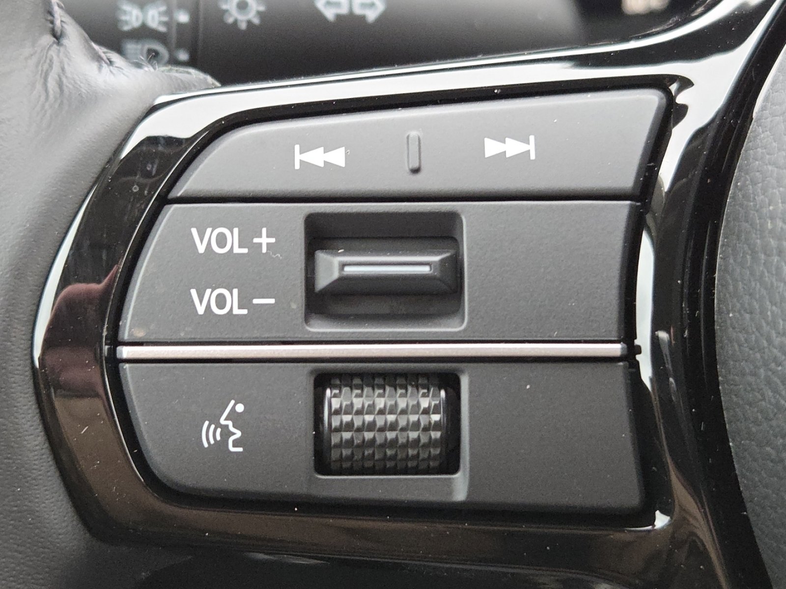 New 2026 Honda CR-V EX-L image 32