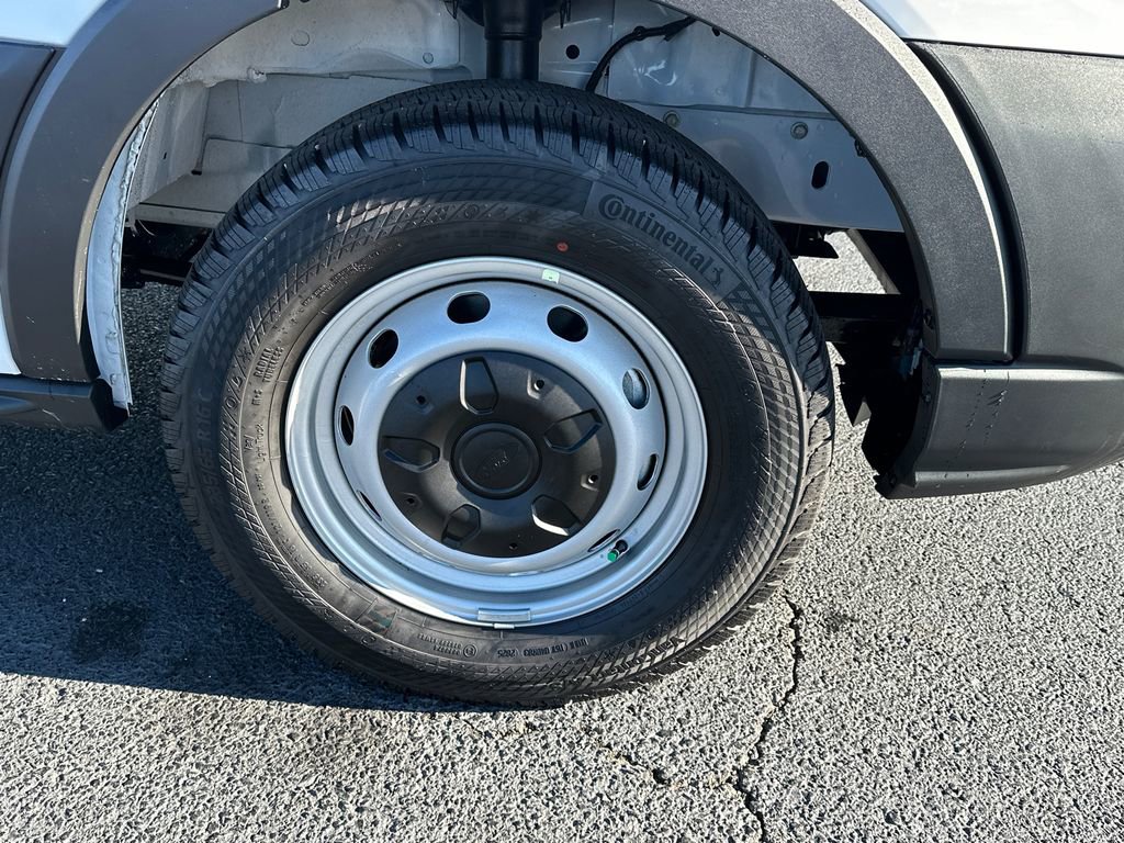 New 2026 Ford Transit 250 148 Medium Roof image 10