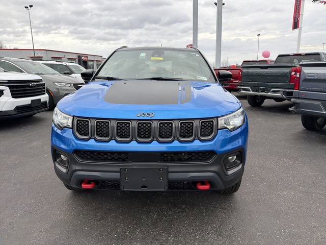 Used 2024 Jeep Compass Trailhawk image 10