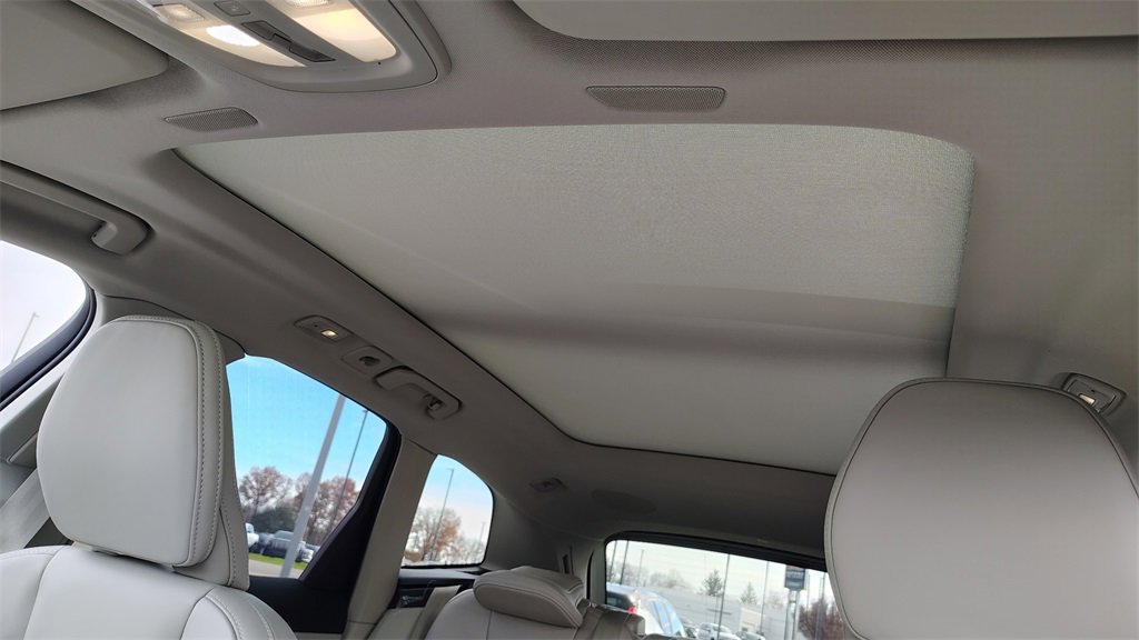 New 2026 Volvo XC60 B5 Ultra w/ Climate Package image 27