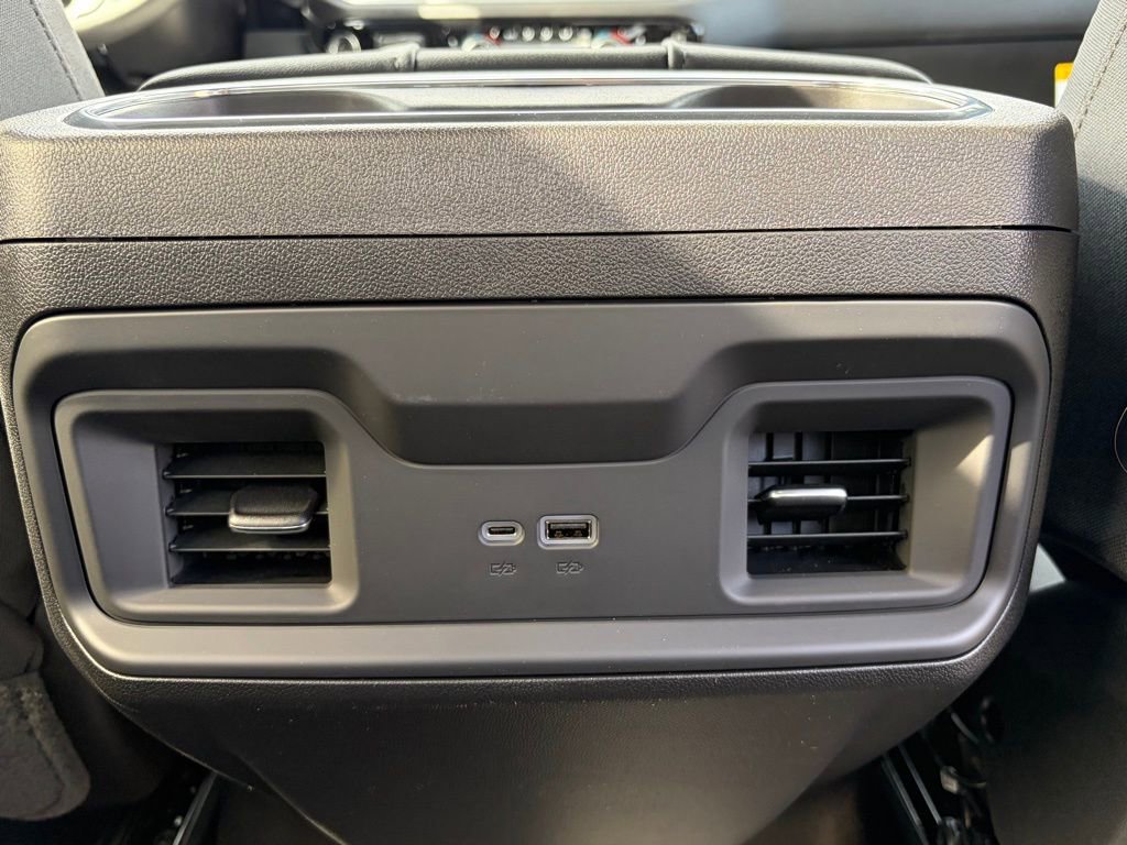 New 2026 Chevrolet Silverado 1500 LT image 32