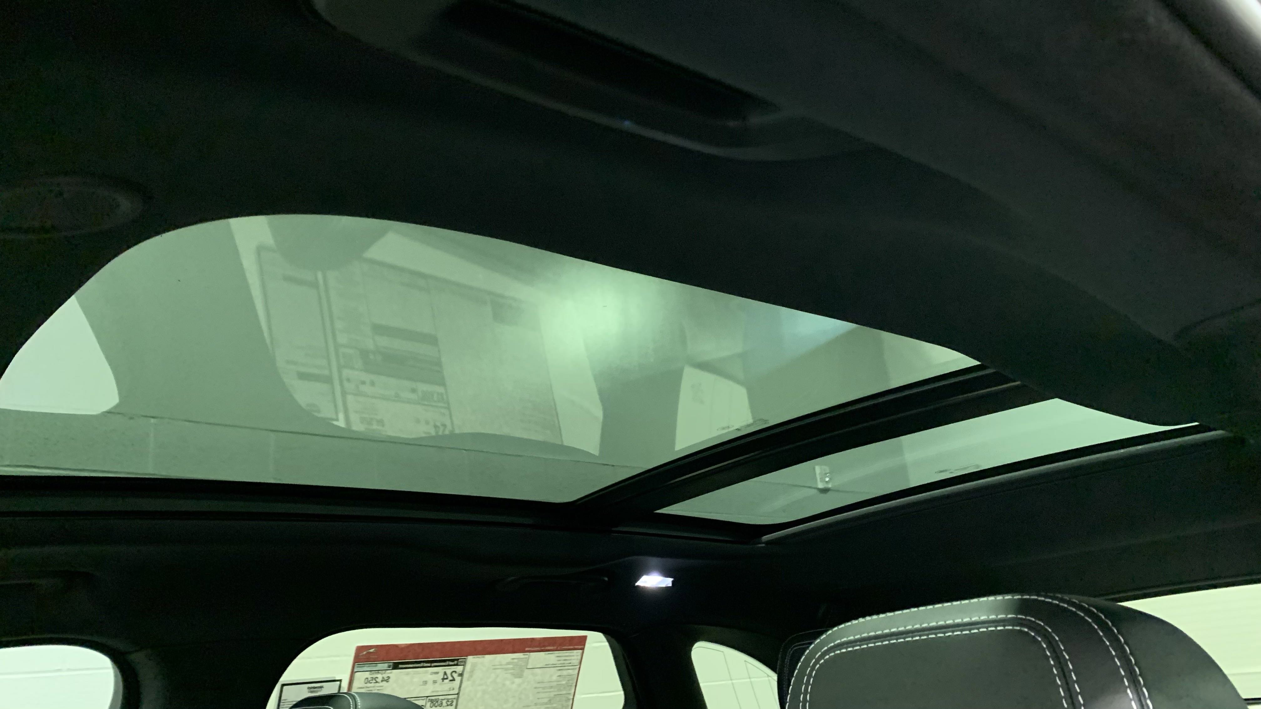 New 2026 Jaguar F-PACE R-Dynamic S image 15