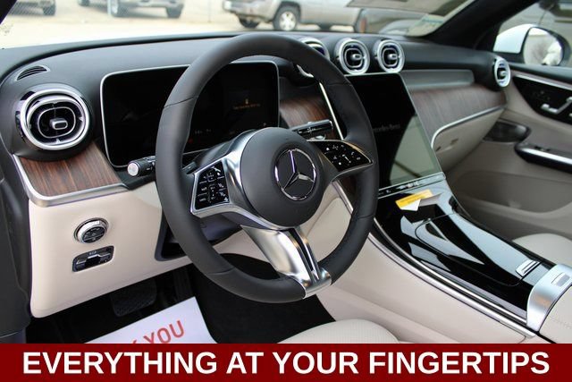 New 2026 Mercedes-Benz GLC 300 4MATIC image 13