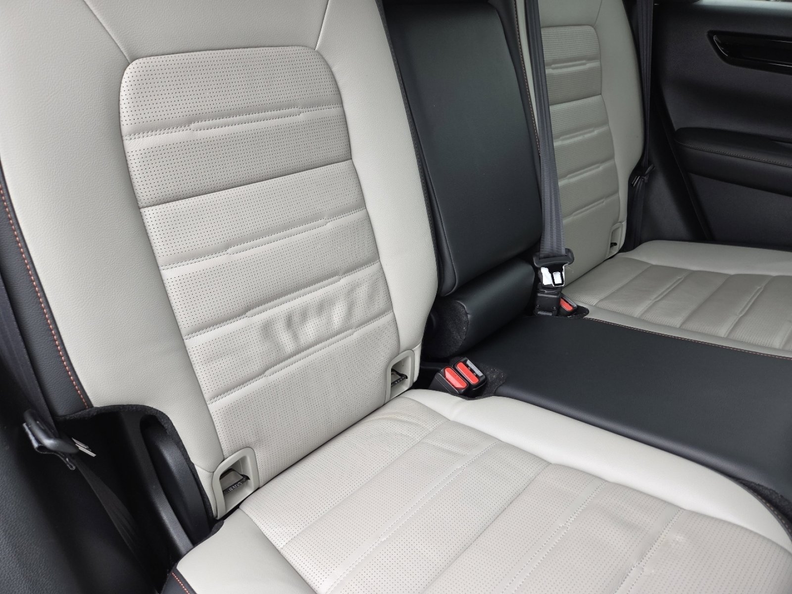 Certified 2024 Honda CR-V Sport Touring image 27