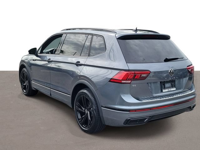 Certified 2023 Volkswagen Tiguan SE R-Line FWD image 3