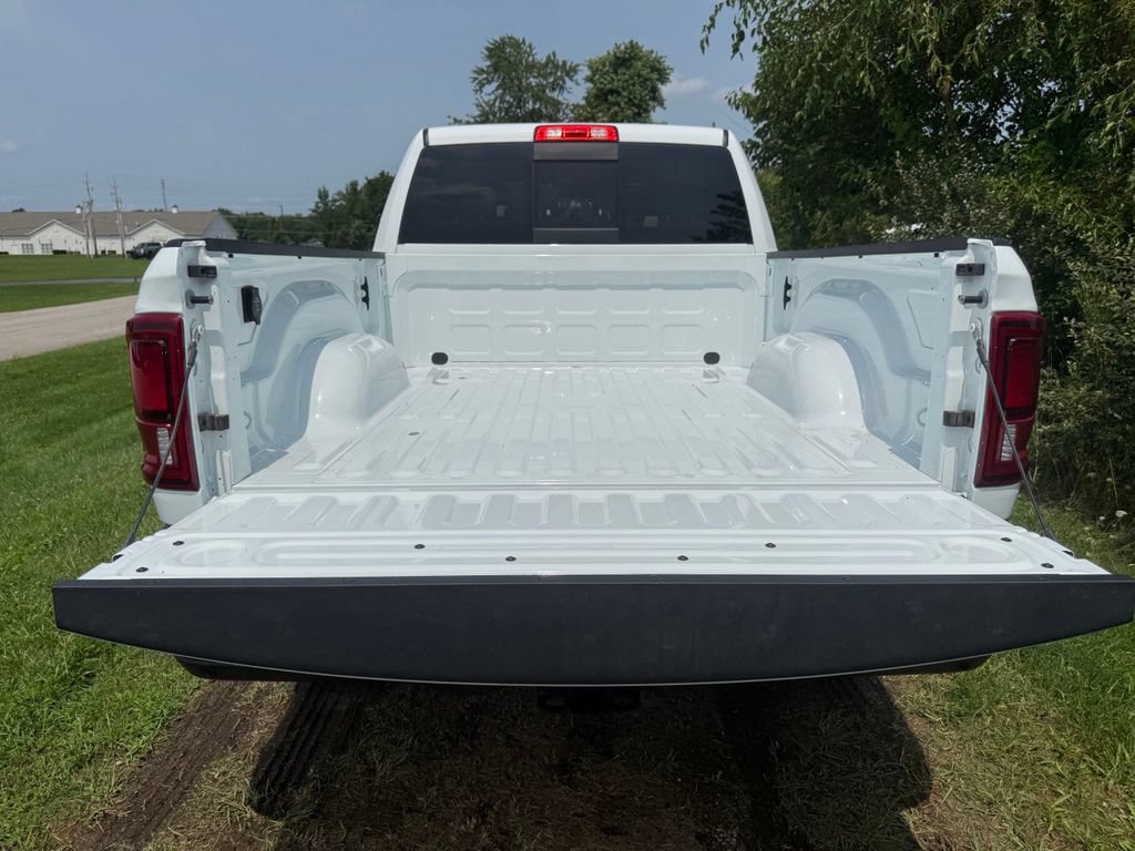 Used 2025 RAM 2500 Tradesman w/ Safety Group AWD/4WD image 44