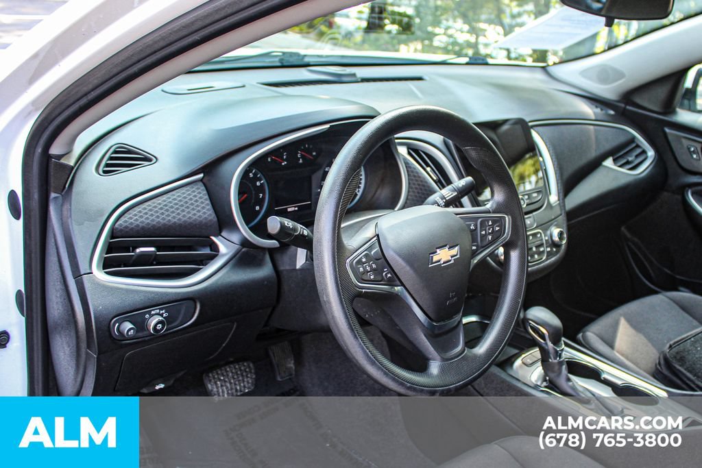 Used 2024 Chevrolet Malibu LT FWD image 31