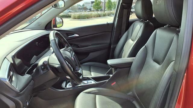 Used 2024 Buick Encore GX Sport Touring w/ Comfort Package image 20