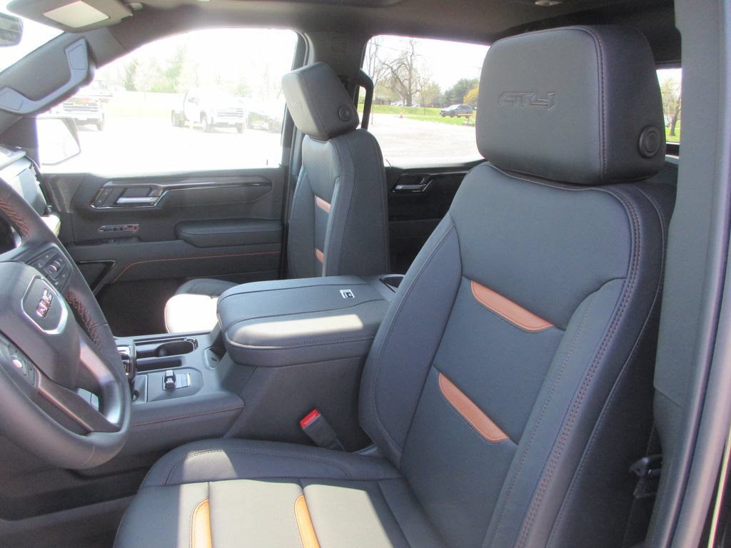 New 2026 GMC Sierra 1500 AT4 w/ AT4 Premium Package AWD/4WD image 16