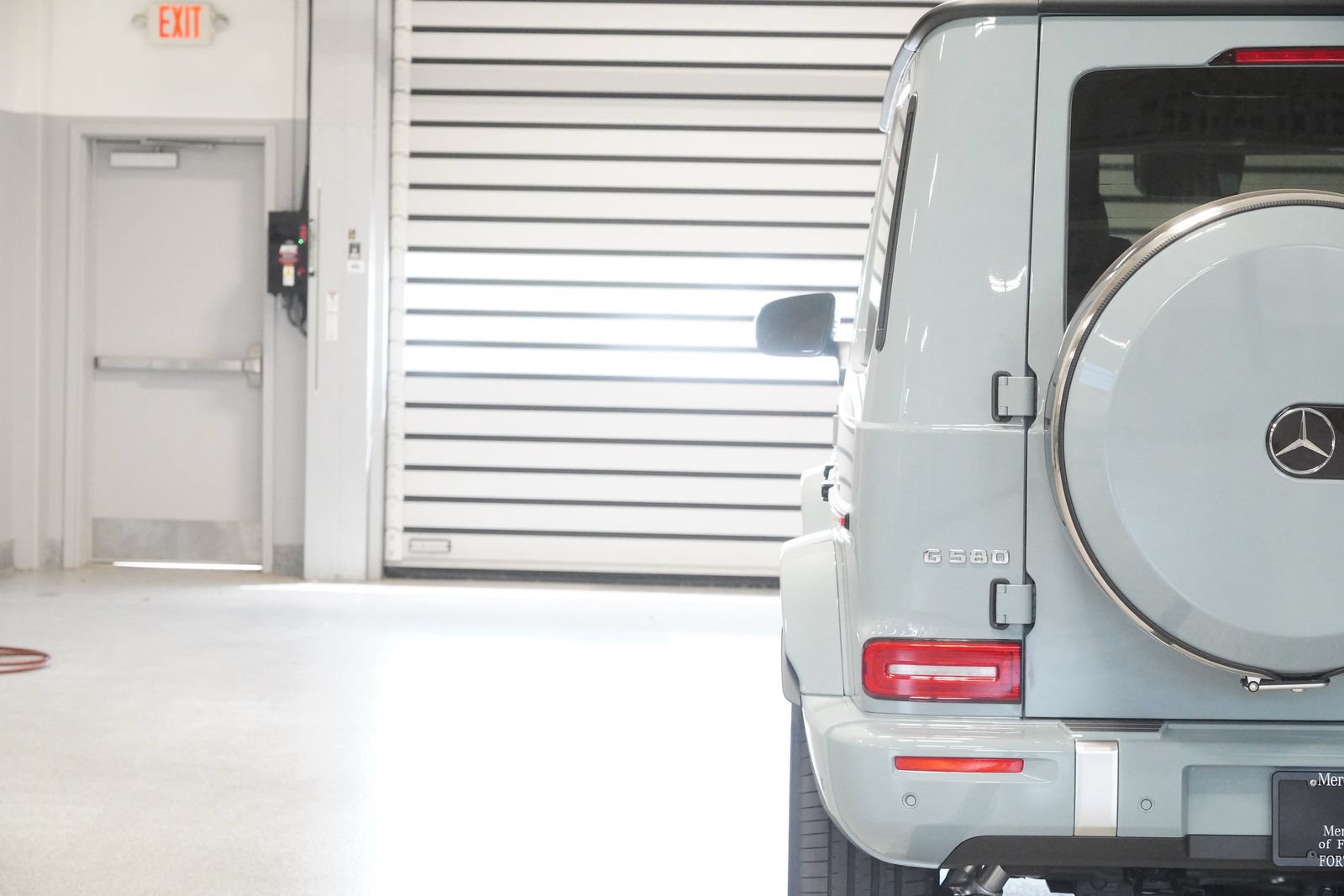 New 2027 Mercedes-Benz G 580 e image 12