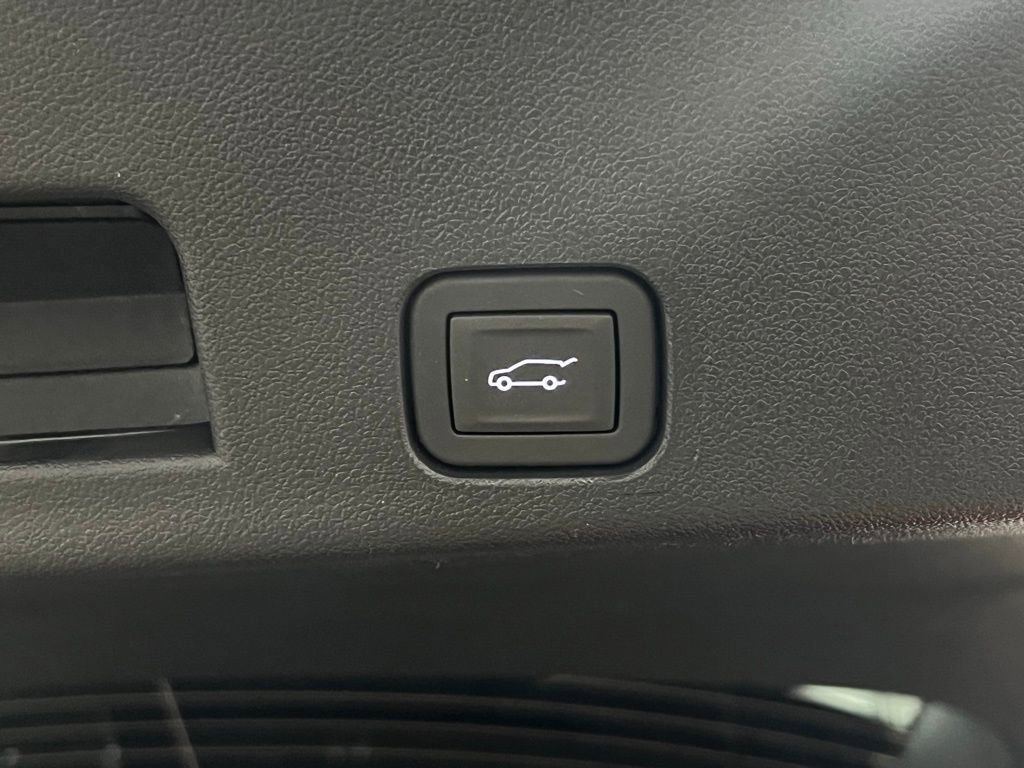 New 2026 GMC Acadia Denali w/ Super Cruise Package image 43