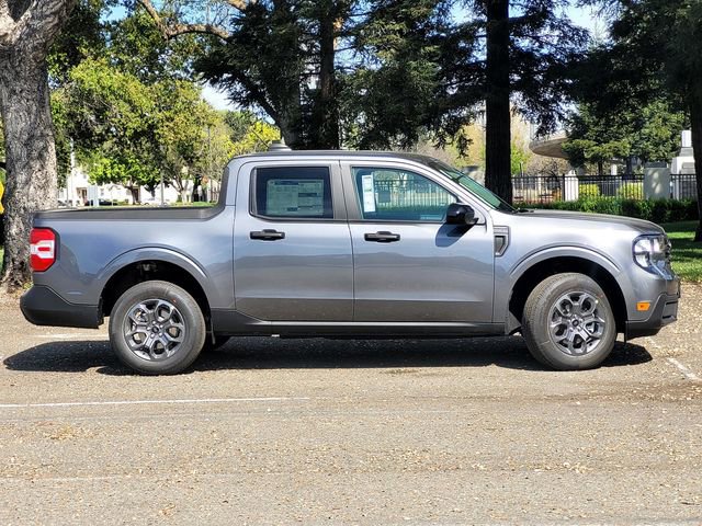 New 2026 Ford Maverick XLT w/ XLT Luxury Package image 3