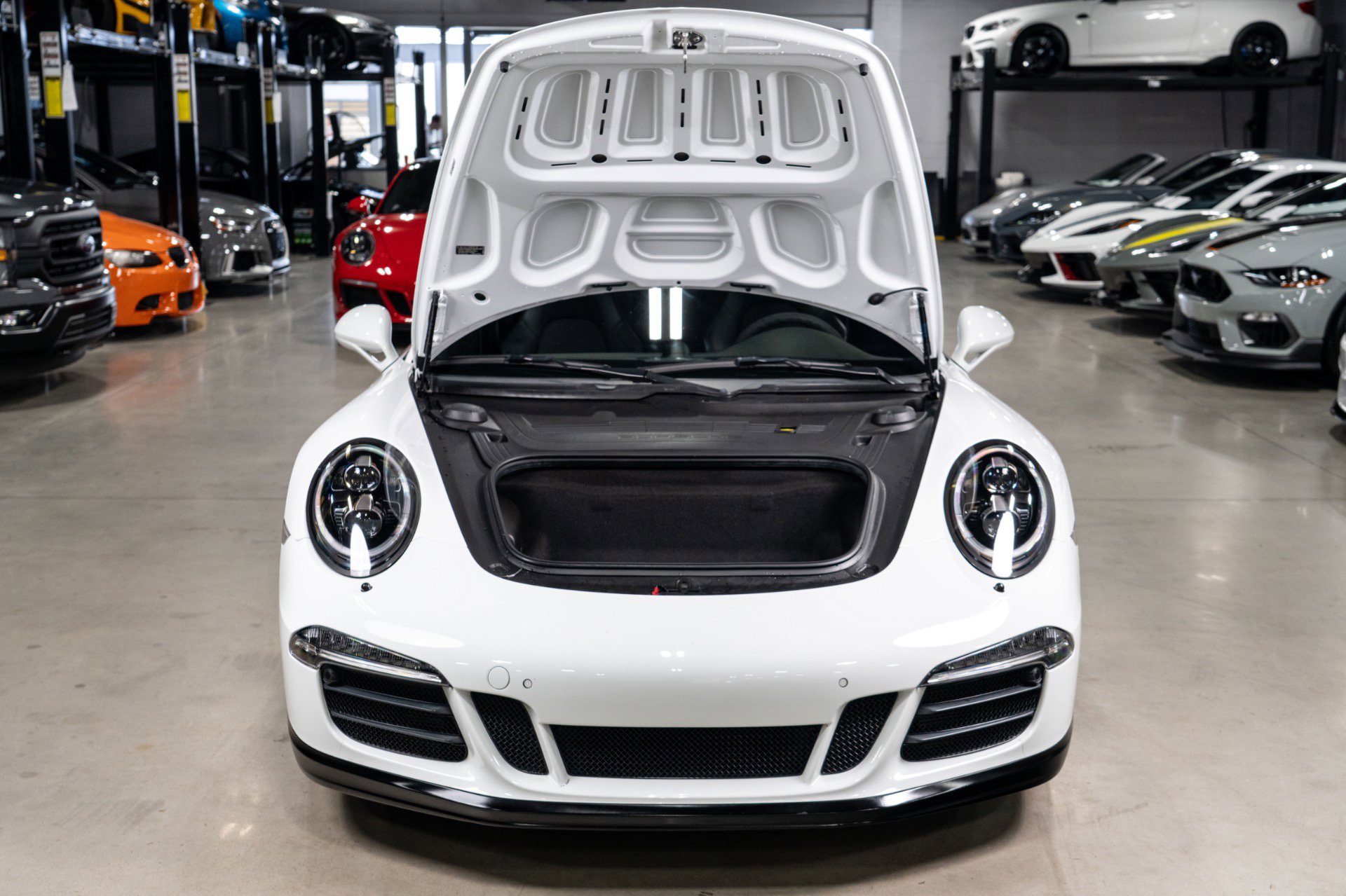 Used 2016 Porsche 911 Carrera 4 GTS AWD/4WD image 17