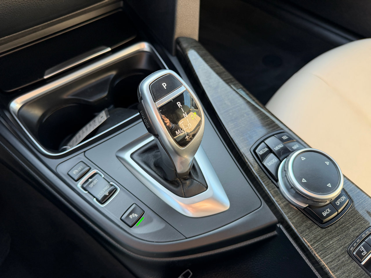 Used 2015 BMW 435i xDrive Convertible image 16