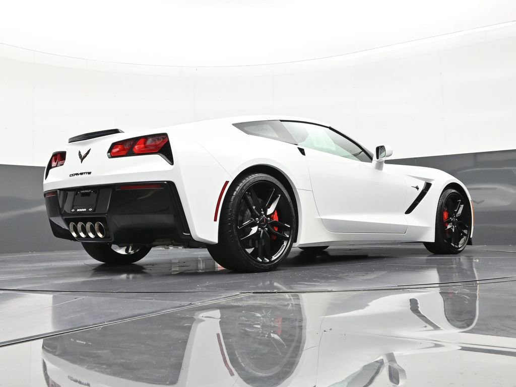 Used 2019 Chevrolet Corvette Stingray Coupe w/ Carbon Flash Badge Package RWD image 21