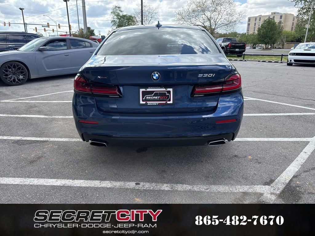 Used 2022 BMW 530i xDrive w/ Convenience Package image 6