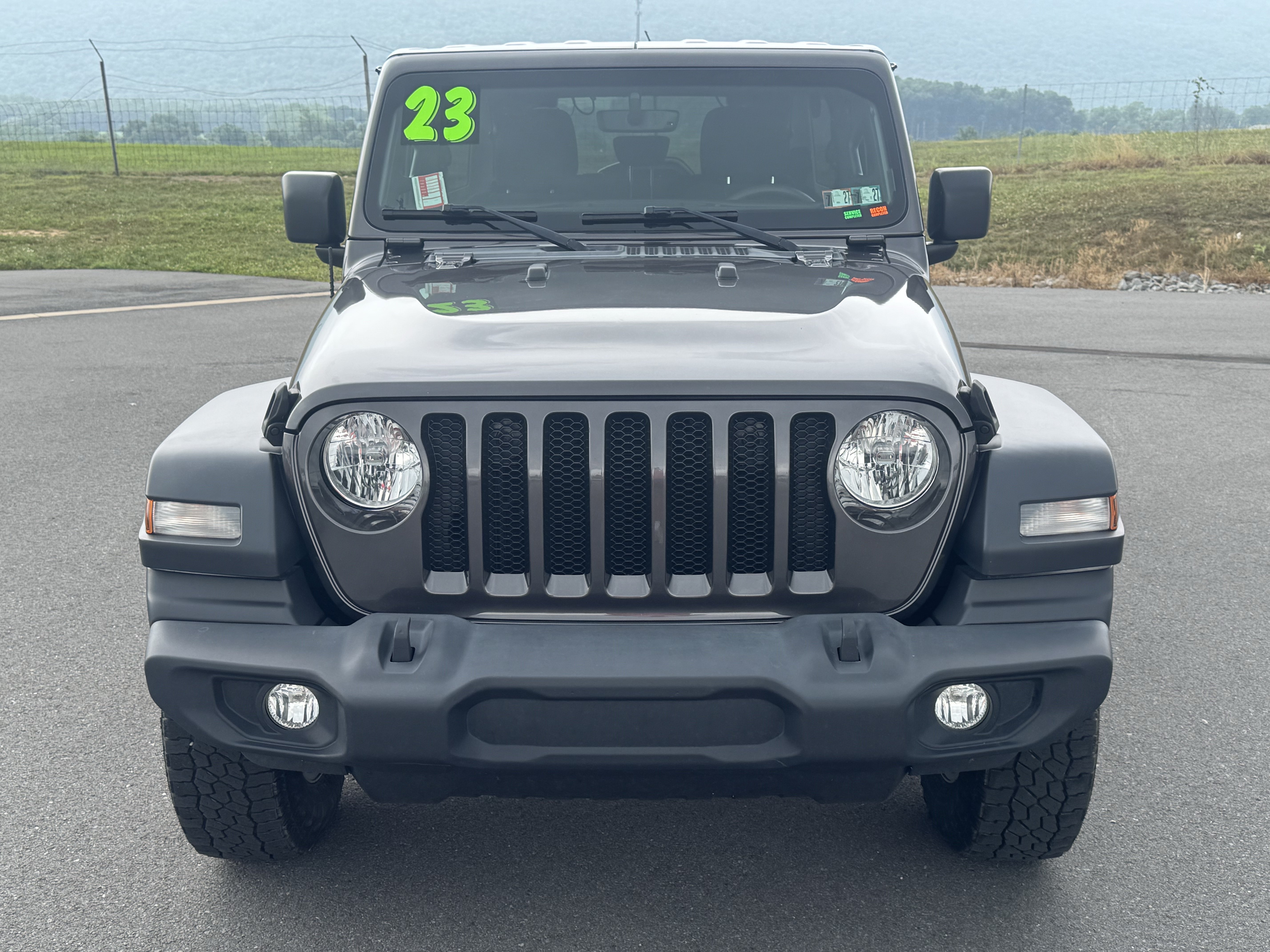 Used 2023 Jeep Wrangler Unlimited Sport AWD/4WD image 9