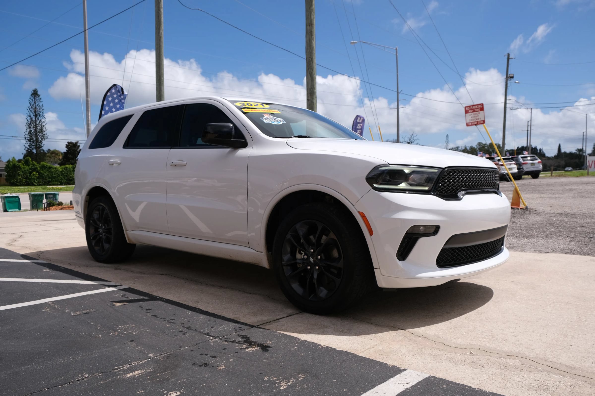 Used 2021 Dodge Durango SXT RWD image 3