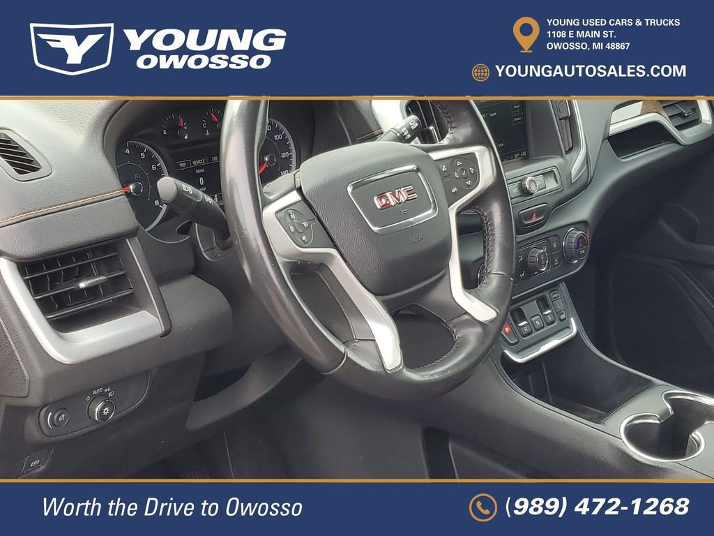 Used 2018 GMC Terrain SLE w/ Driver Convenience Package FWD image 9