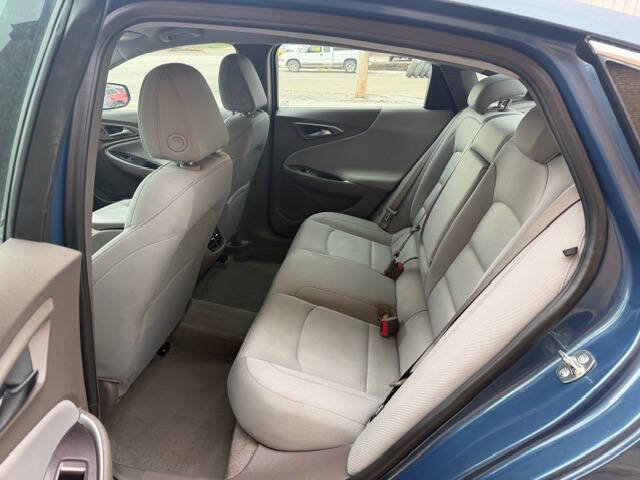Used 2025 Chevrolet Malibu LT FWD image 10
