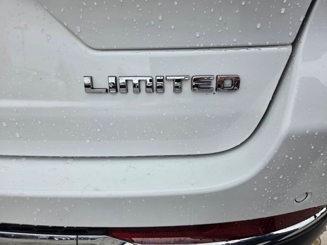 Certified 2023 Jeep Grand Cherokee Limited image 23