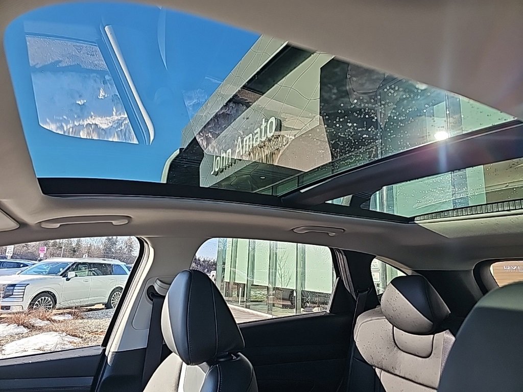 New 2026 Hyundai Tucson Limited image 29