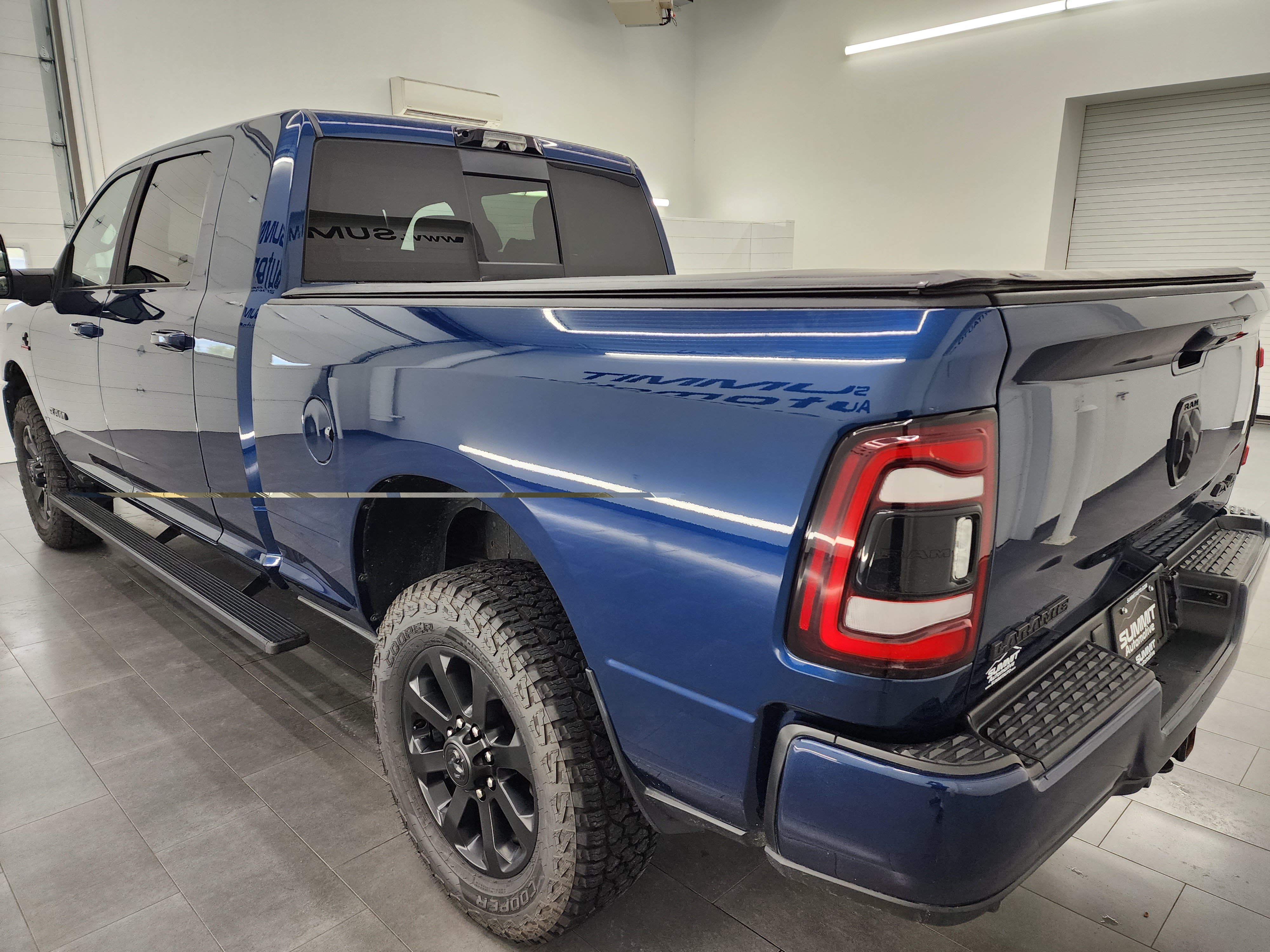 Used 2024 RAM 3500 Laramie w/ Night Edition AWD/4WD image 6