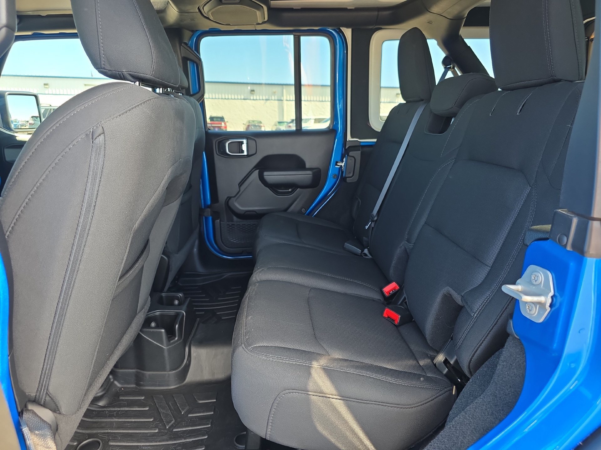 Used 2023 Jeep Wrangler Unlimited Sport AWD/4WD image 11