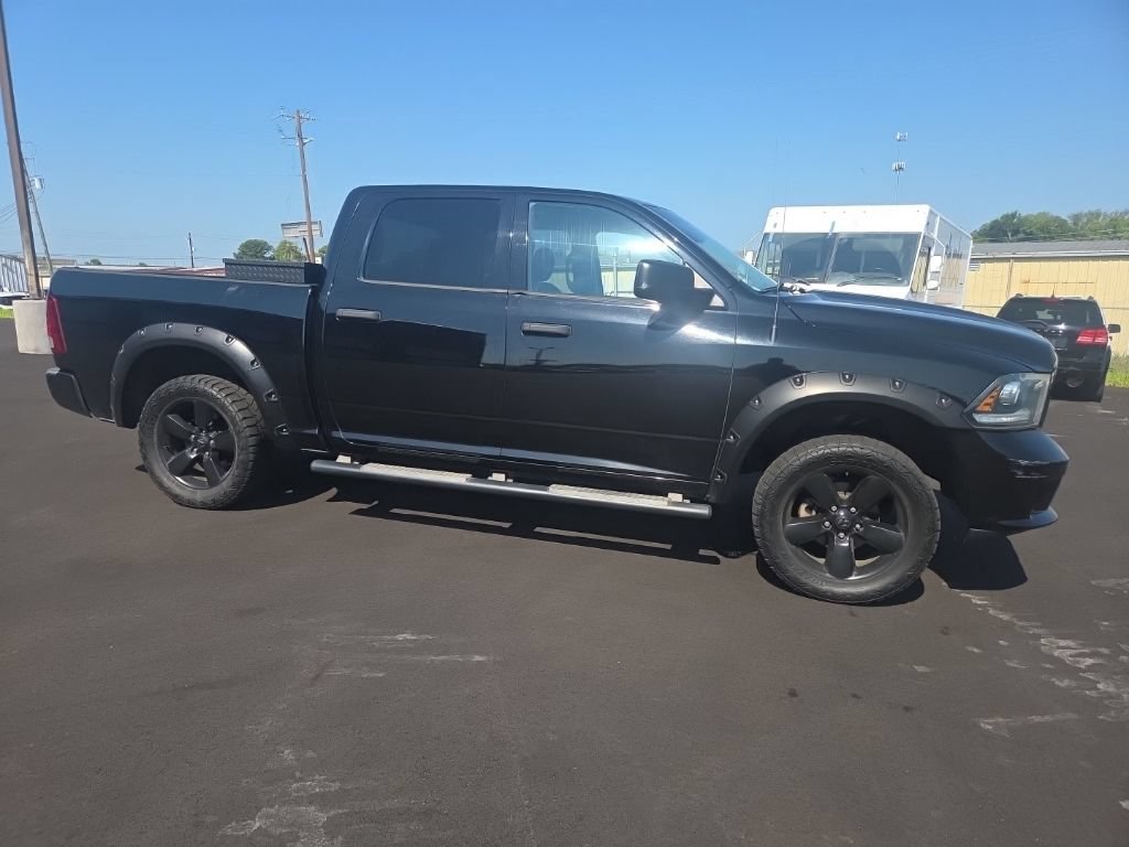 Used 2014 RAM 1500 Express w/ Black Ram 1500 Express Group RWD image 16