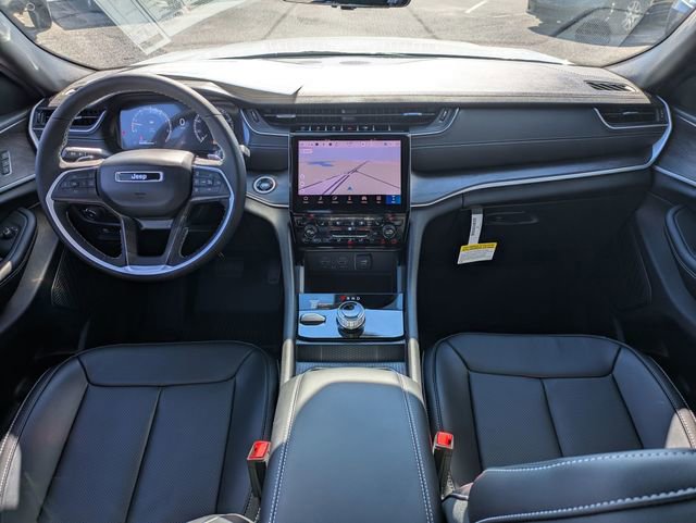New 2025 Jeep Grand Cherokee Limited w/ Luxury Tech Group II image 26