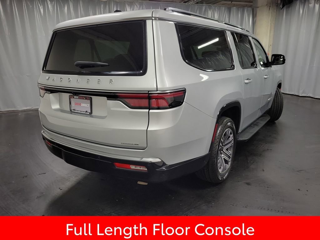 Used 2024 Jeep Wagoneer L Series II w/ Flexible Seating Group AWD/4WD image 8