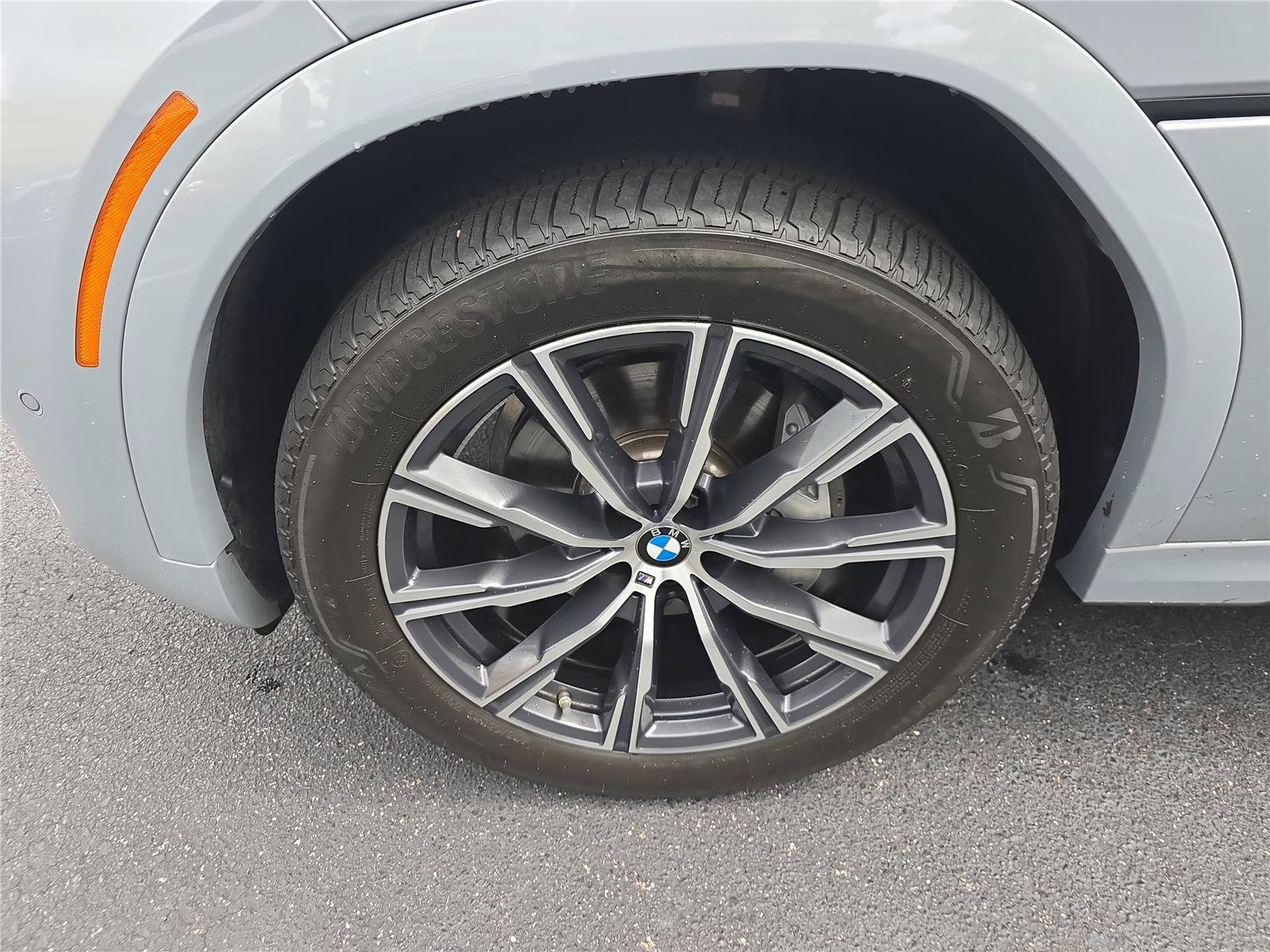 Used 2026 BMW X6 xDrive40i AWD/4WD image 8