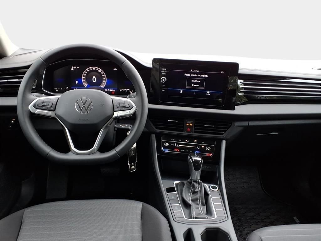 Used 2025 Volkswagen Jetta S image 14