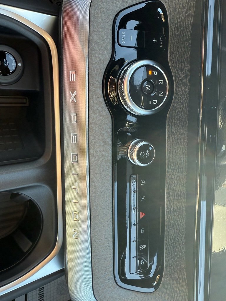 New 2025 Ford Expedition Tremor image 40