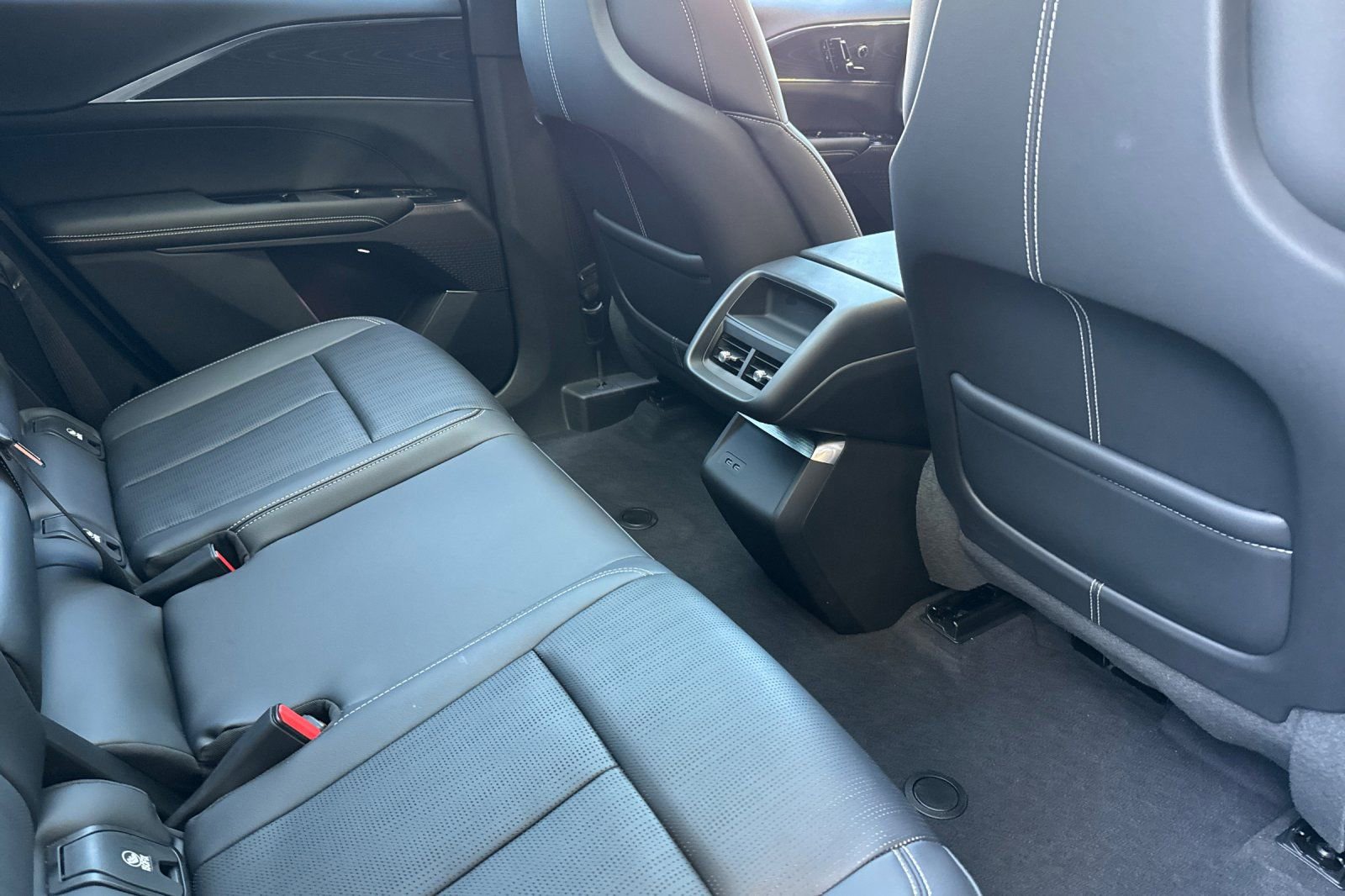 Certified 2024 Cadillac Lyriq Sport image 16