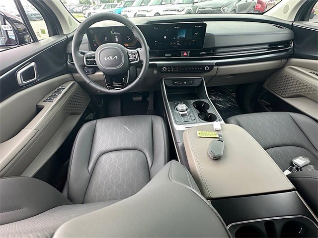New 2026 Kia Carnival LXS image 16