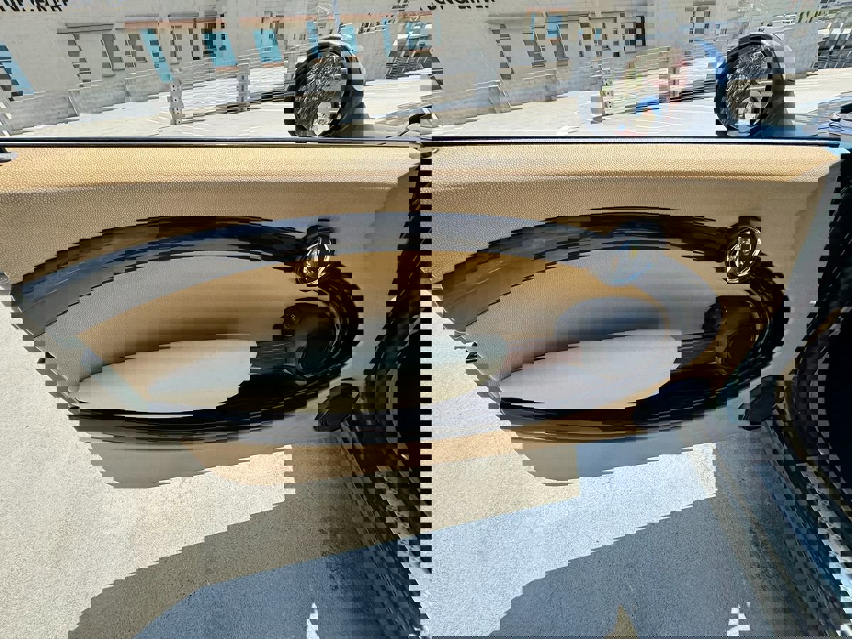 Used 2009 MINI Cooper Clubman S image 19