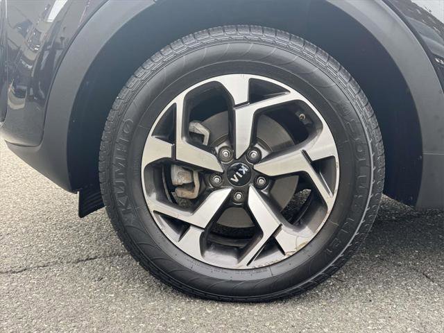 Used 2020 Kia Sportage LX image 8